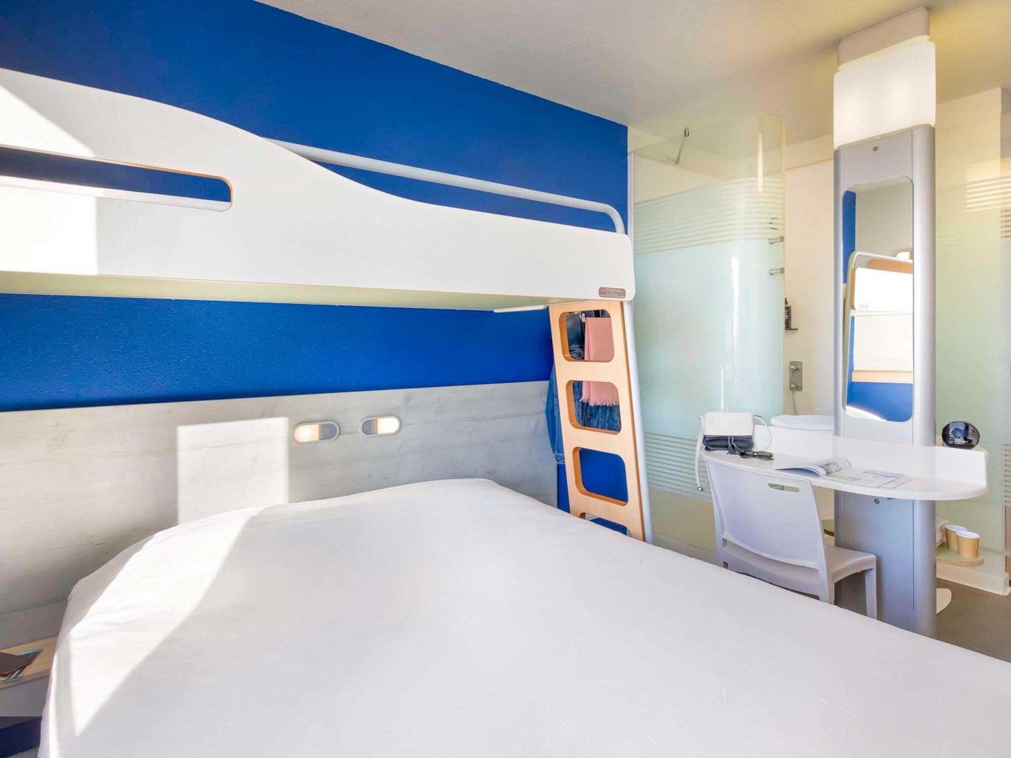 Ibis Budget Saint-Maximin Exterior photo