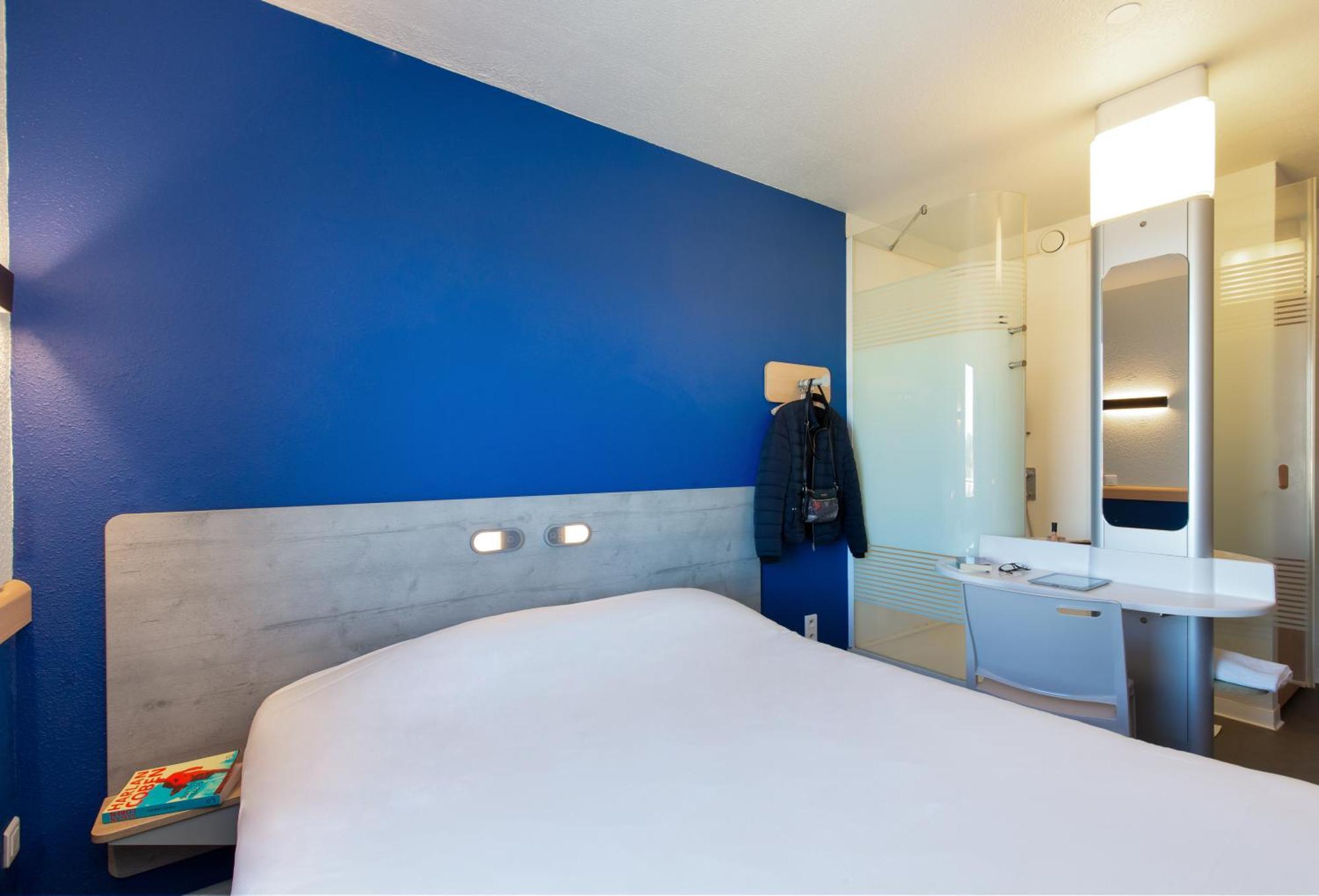 Ibis Budget Saint-Maximin Exterior photo