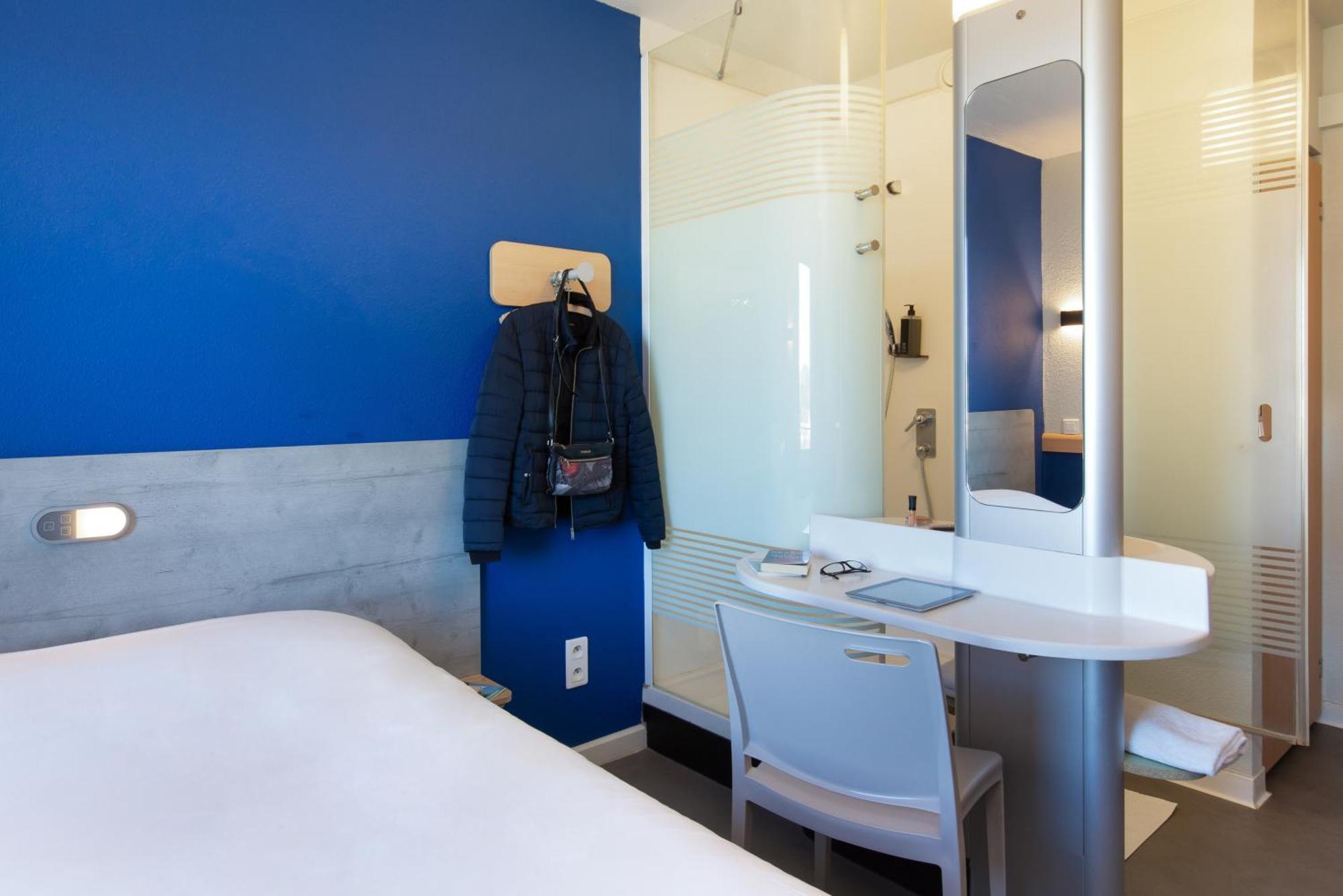 Ibis Budget Saint-Maximin Exterior photo